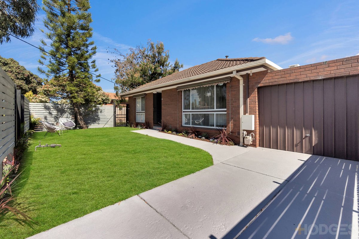 1 / 31 Albenca Street Mentone - Residential for sale