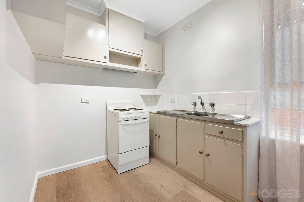 13 / 10 Highbury Grove Prahran - Residential for sale