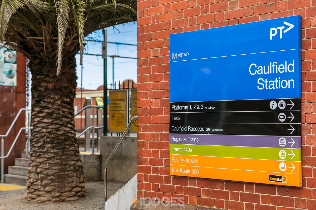 13 / 125 Kambrook Road Caulfield North - Residential for sale
