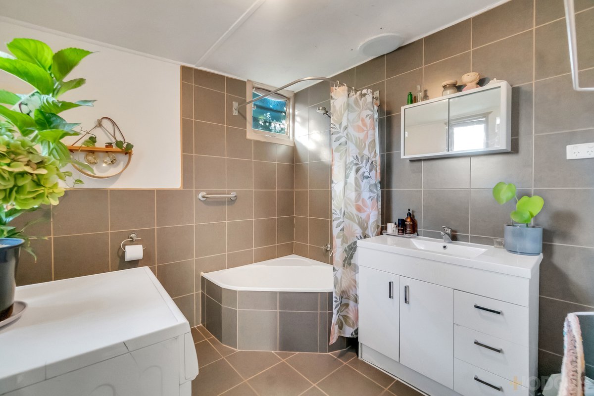 13 / 165 Nepean Highway Aspendale - Residential for sale