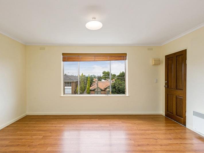 13 / 18 Tongue Street YARRAVILLE - Residential for sale