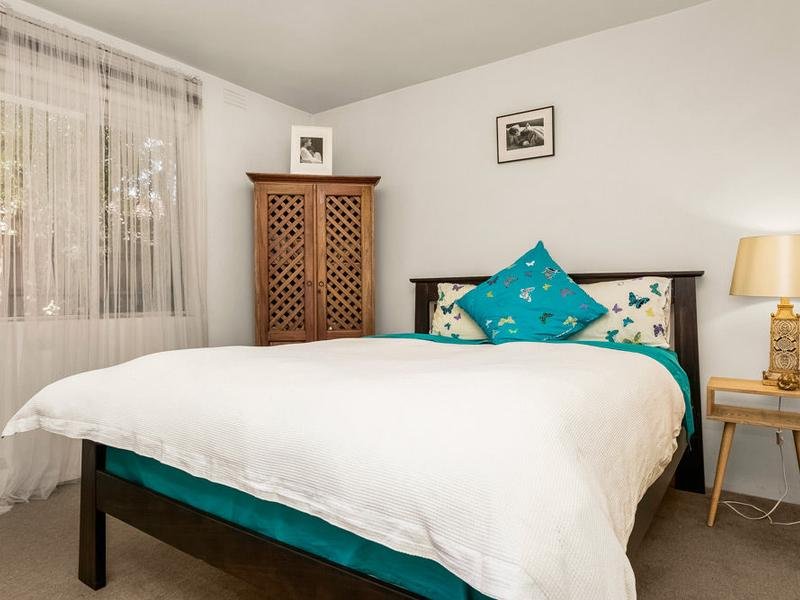 1 / 32 Olive Grove MENTONE - Residential for sale