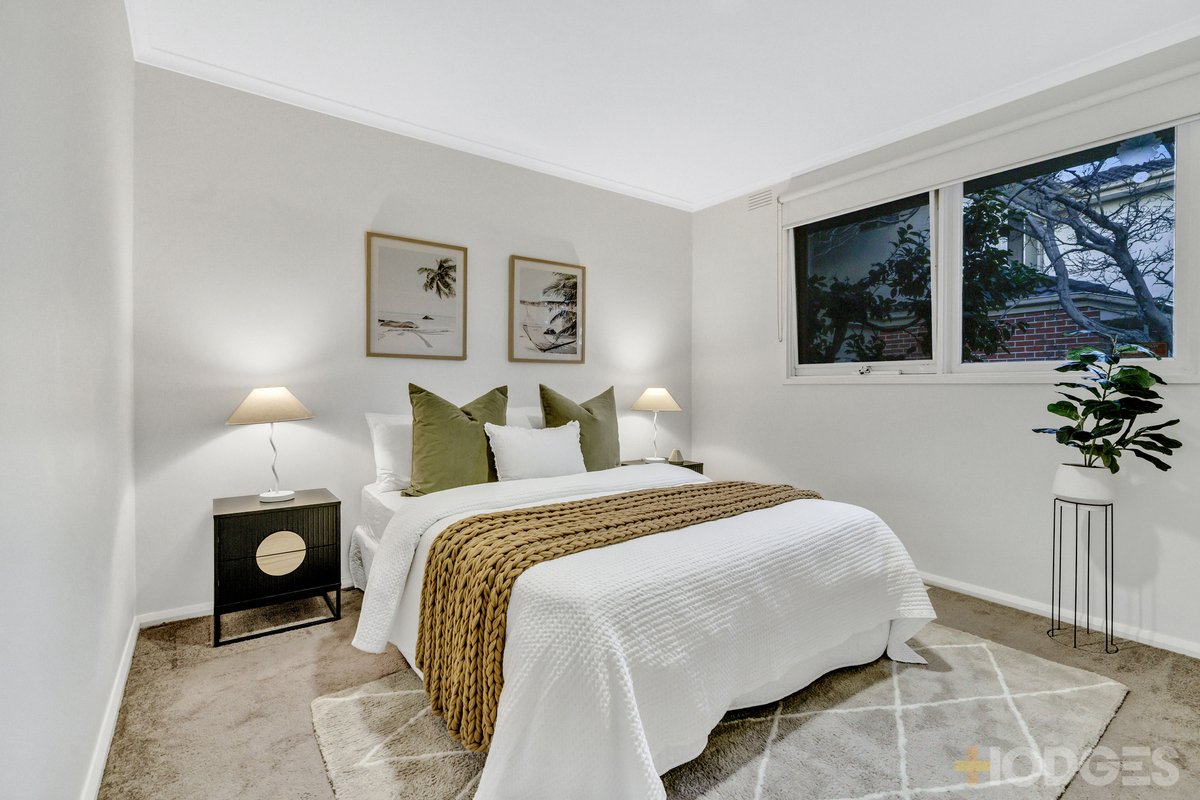 1 / 32 Sunray Avenue Cheltenham - Residential for sale