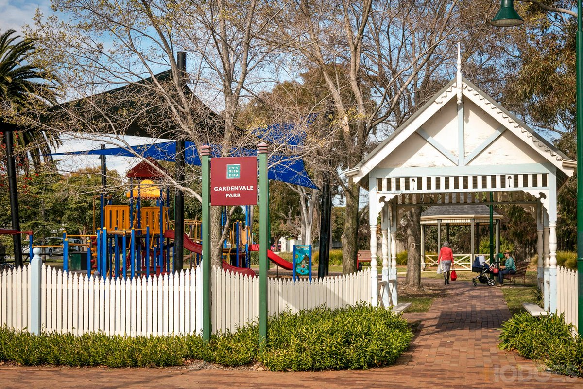 1 / 33 Gardenia Road Gardenvale - Residential for sale