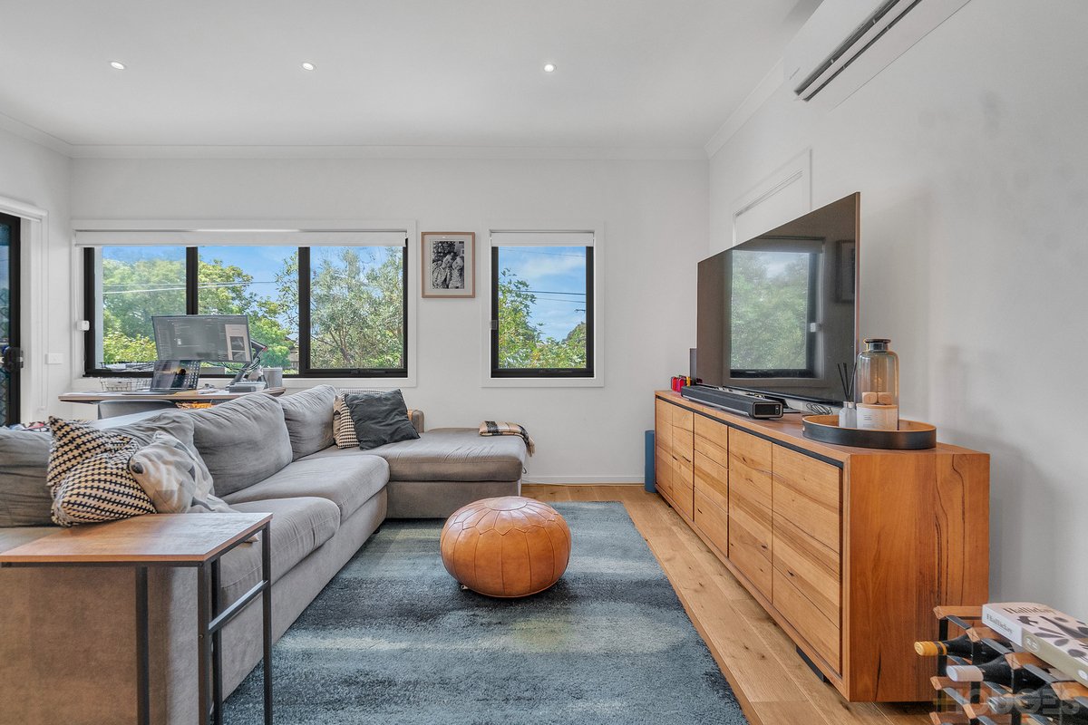 1 / 34 Barkly Street Mordialloc - Residential for sale