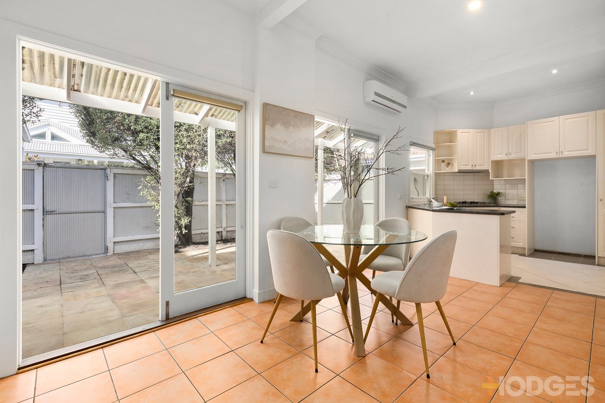 1 / 34 Kingston Street Hampton - Residential for sale