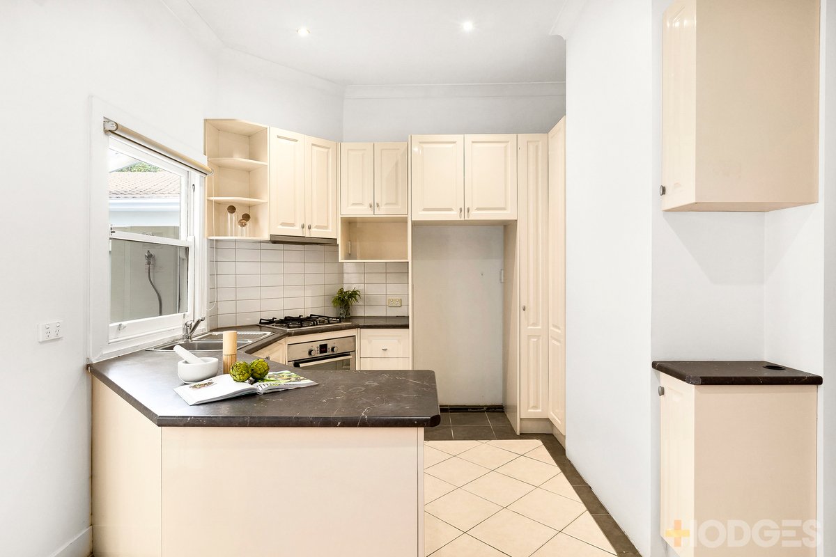1 / 34 Kingston Street Hampton - Residential for sale