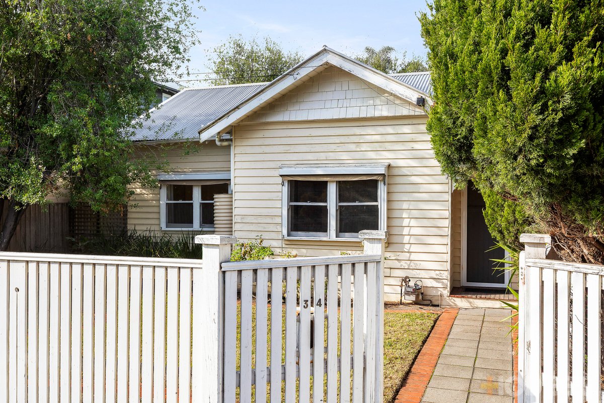 1 / 34 Kingston Street Hampton - Residential for sale