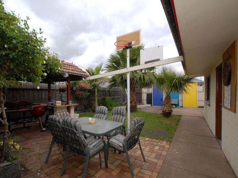 134 Roberts Street YARRAVILLE - Residential for sale