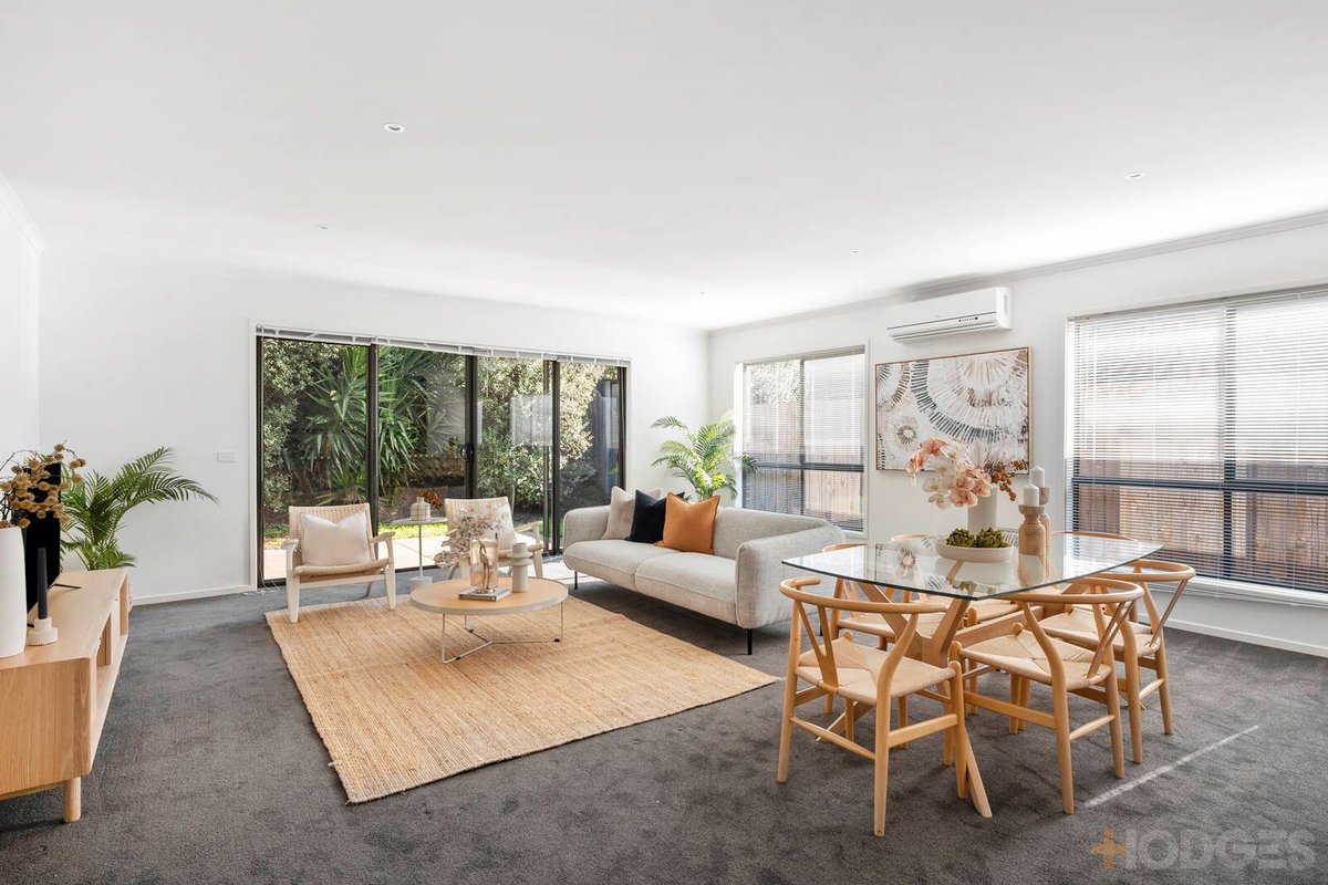 1 / 34 Weeroona Avenue Hamlyn Heights - Residential for sale