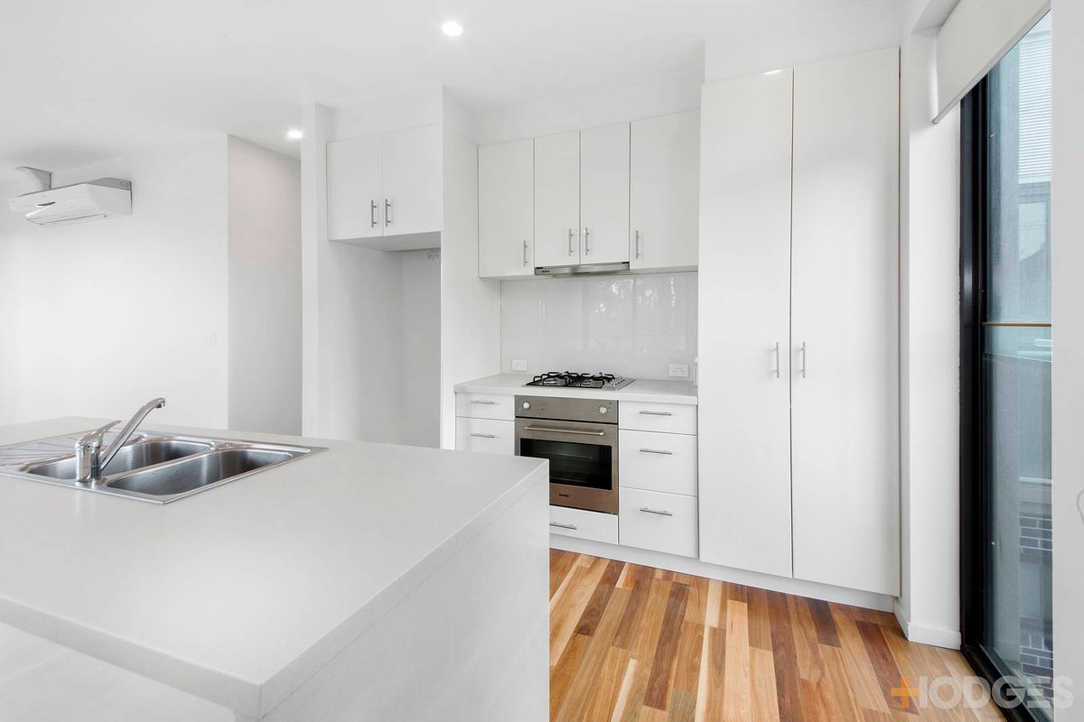 13 / 45 Grenville Street Hampton - Residential for sale