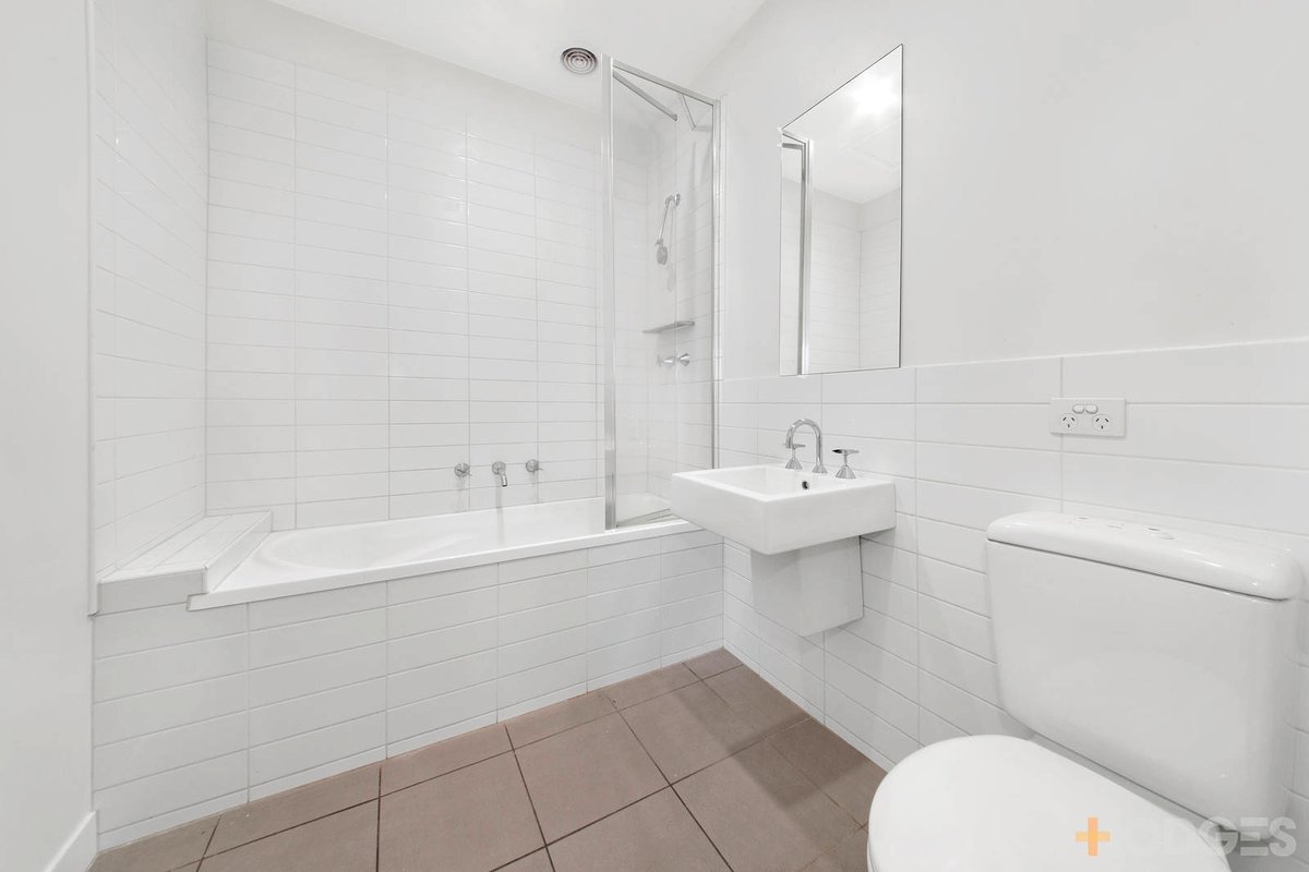 13 / 45 Grenville Street Hampton - Residential for sale