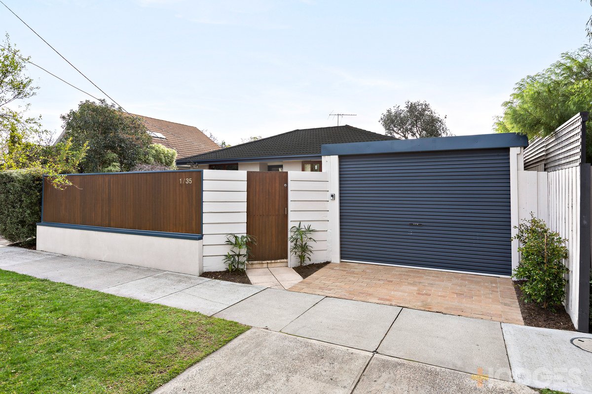 1 / 35 Third Street Black Rock - Residential for sale