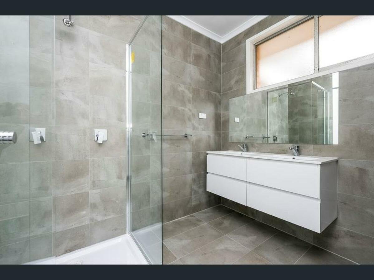 1 / 350 New Street BRIGHTON - 3 bedroom property