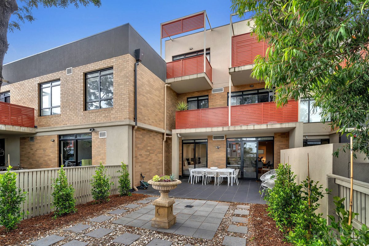13 / 573 Glen Huntly Road Elsternwick - Residential for sale