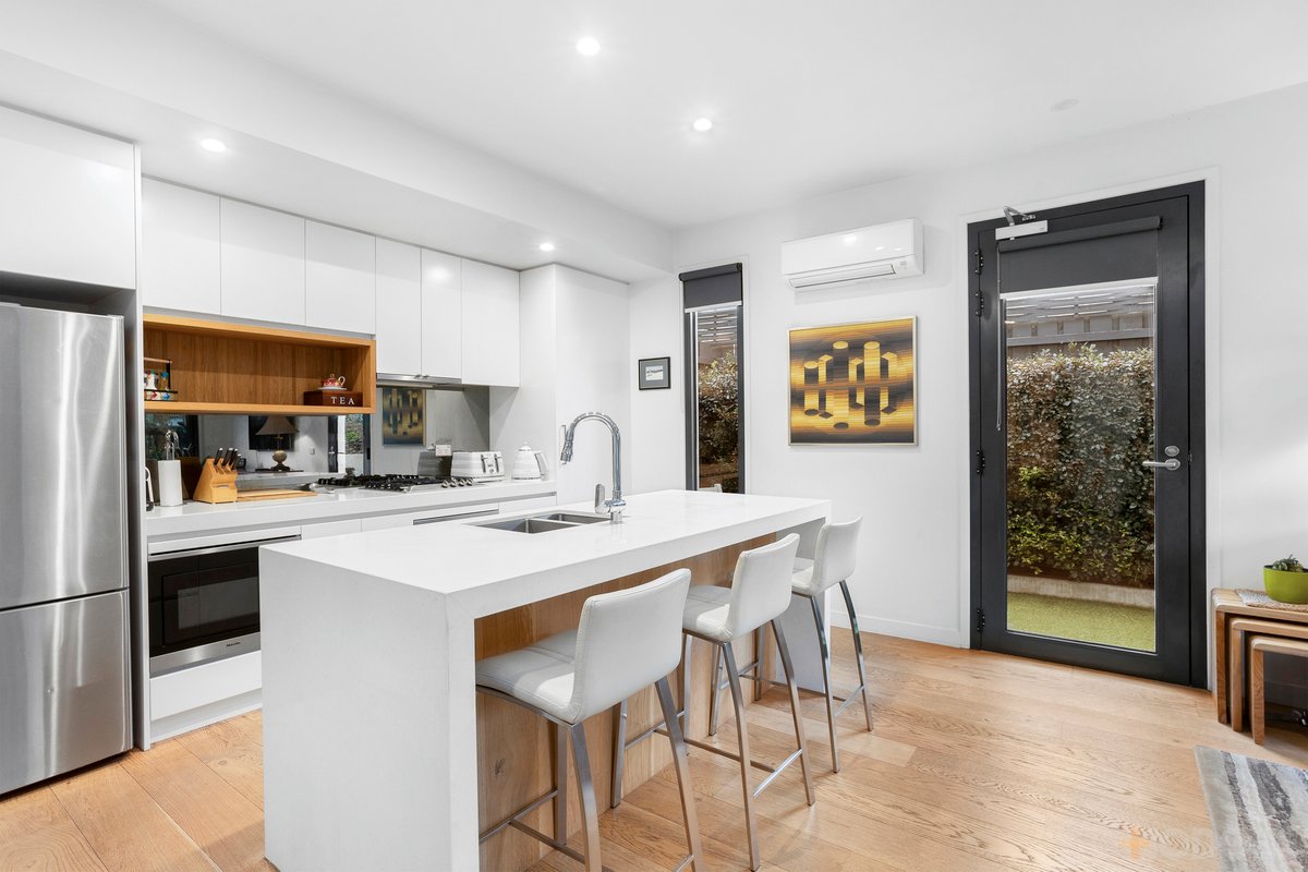 1 / 36 Crisp Street Hampton - Residential for sale