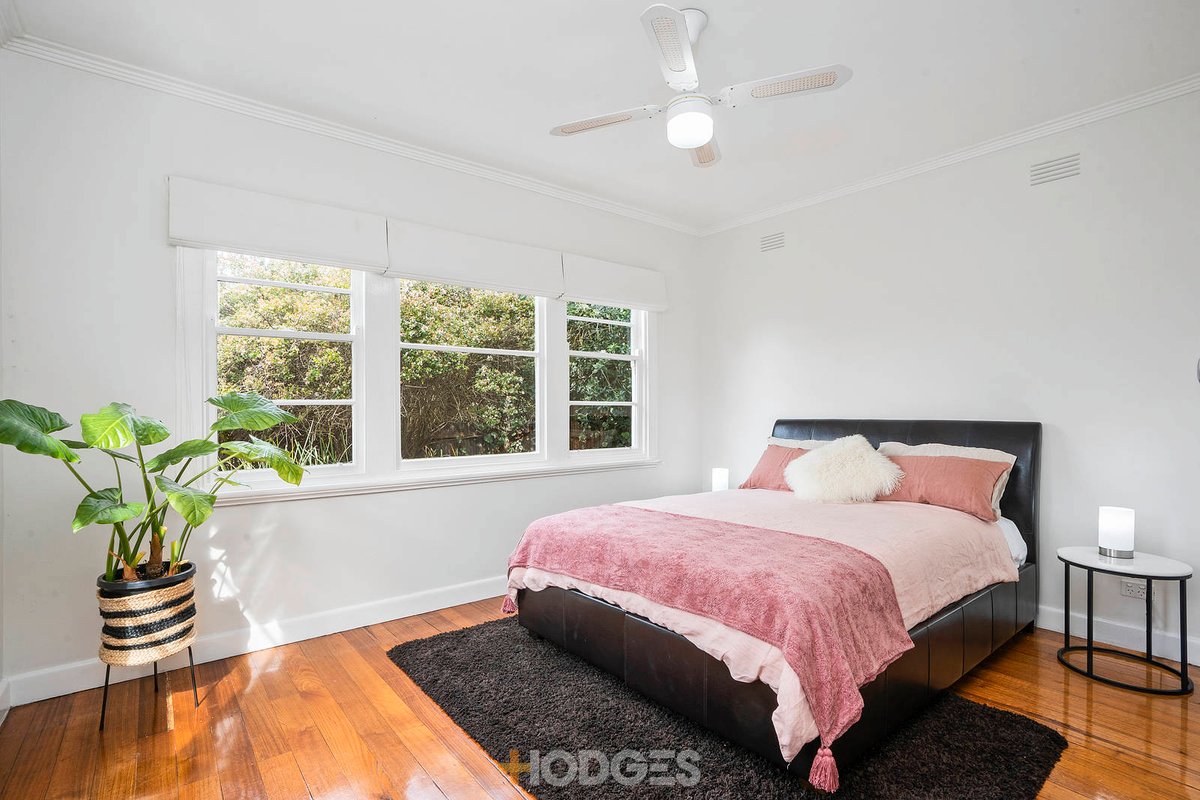136 Roslyn Road Belmont - Residential for sale