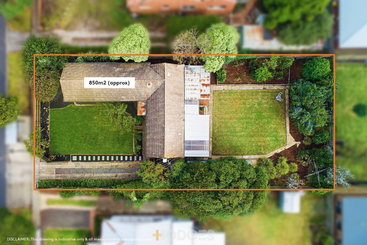 136 Roslyn Road Belmont - Residential for sale