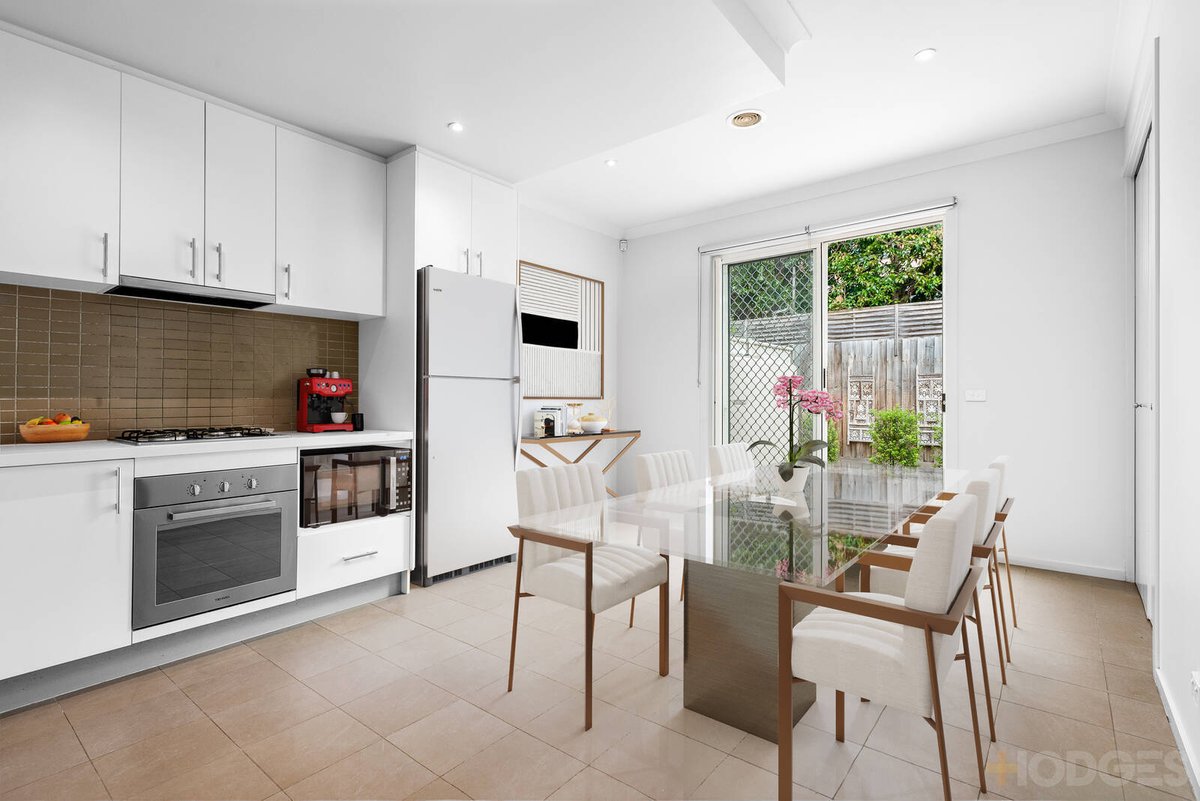 1 / 370 Como Parade West Parkdale - Residential for sale