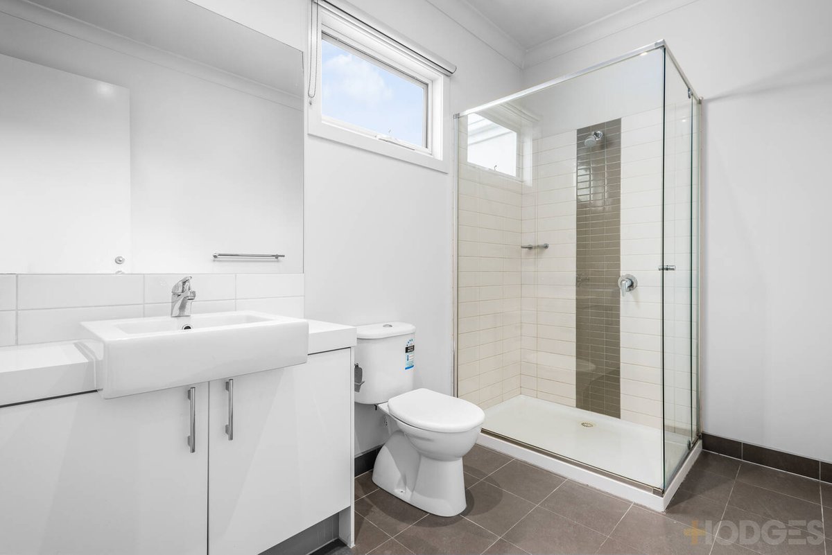 1 / 370 Como Parade West Parkdale - Residential for sale