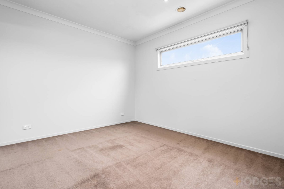 1 / 370 Como Parade West Parkdale - Residential for sale