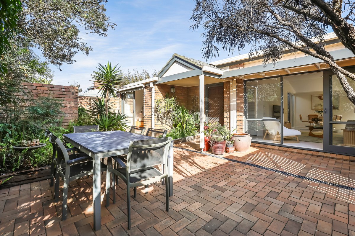 1 / 38 Second Street Black Rock - 2 bedroom property