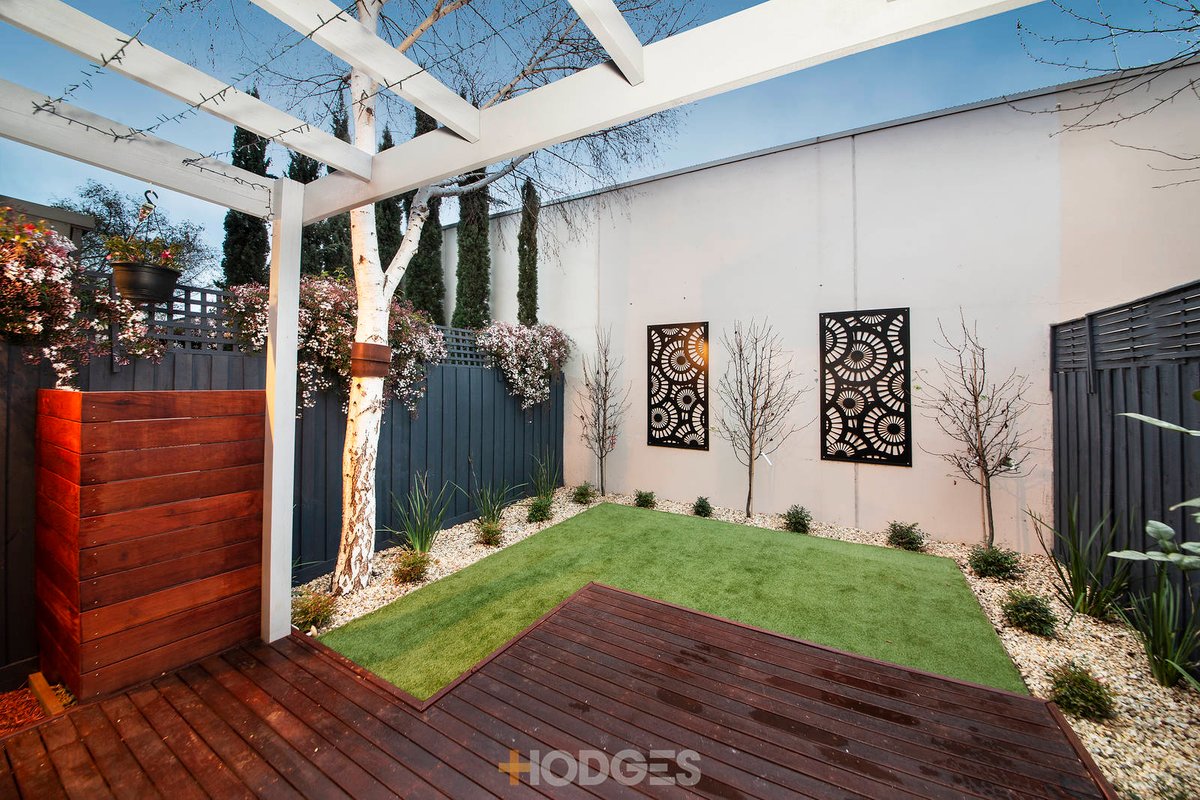 13 / 9-11 Manikato Avenue Mordialloc - Residential for sale