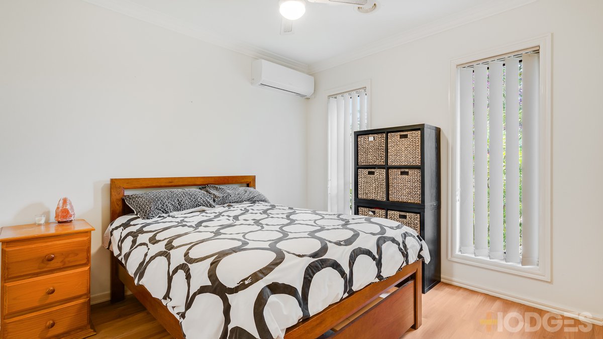 1 / 39 Warrenwood Avenue Hoppers Crossing - Residential for sale