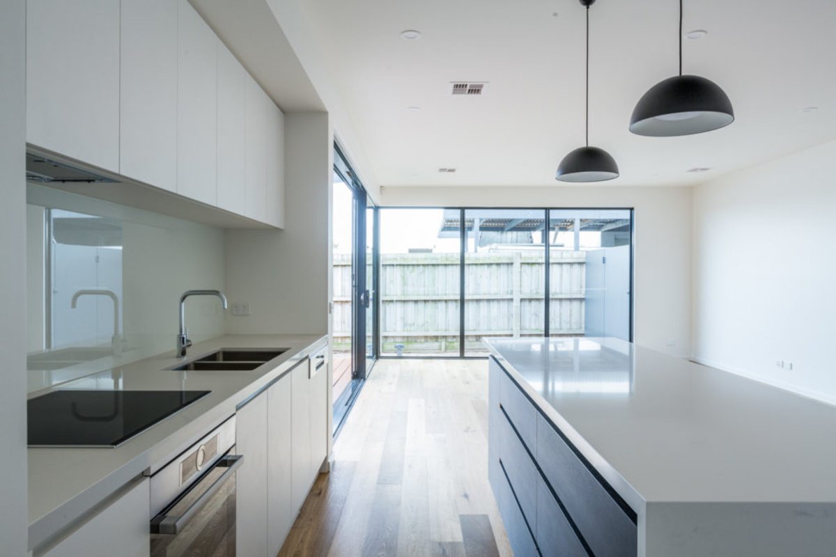 13A Ashmore Avenue Mordialloc - Residential for lease