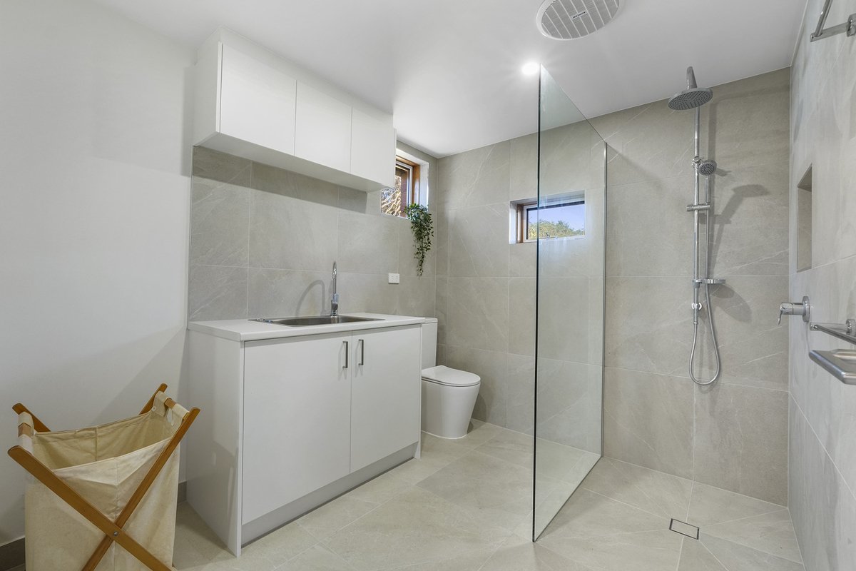 1 / 4-6 Karrakatta Street Black Rock - Residential for lease