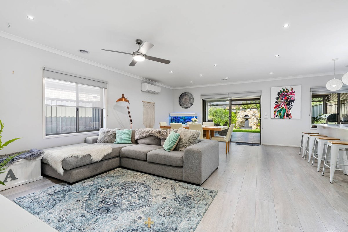 14 Adrian Circuit Tarneit - Residential for sale