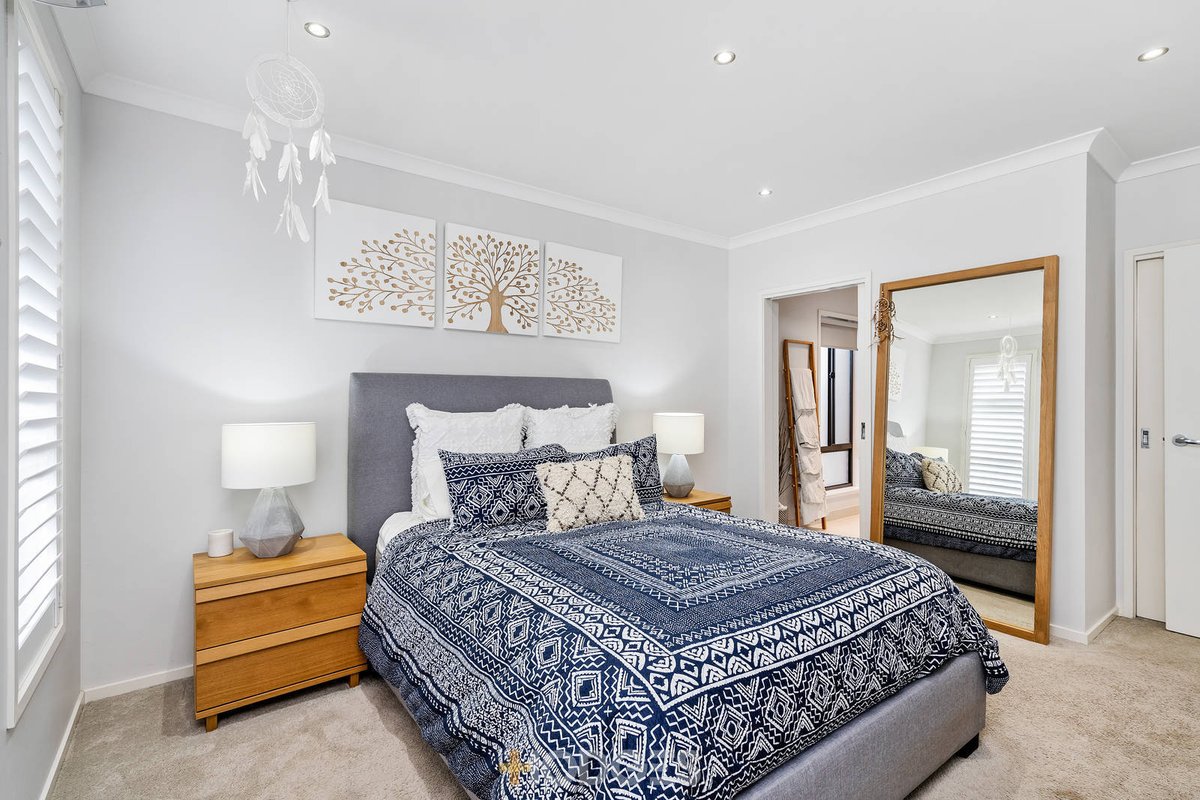 14 Adrian Circuit Tarneit - Residential for sale