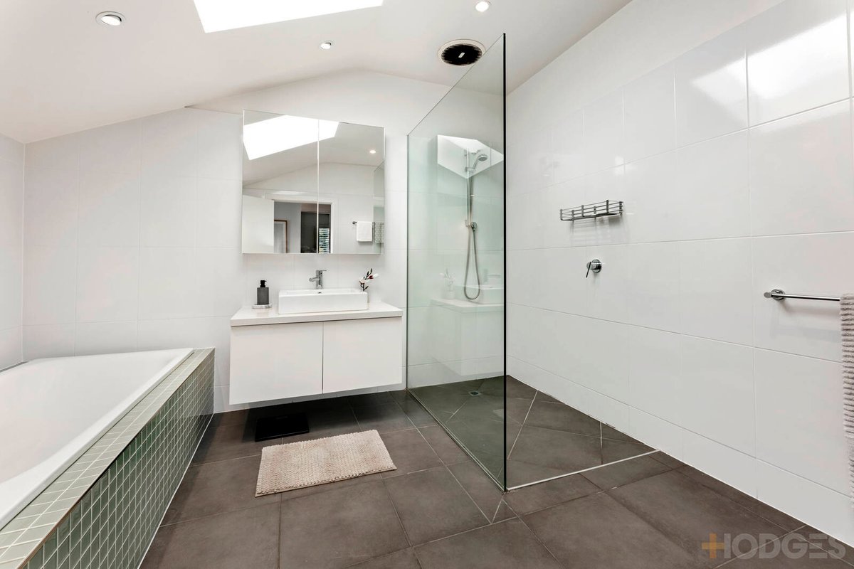 14 Avelin Street Hampton - Residential for sale
