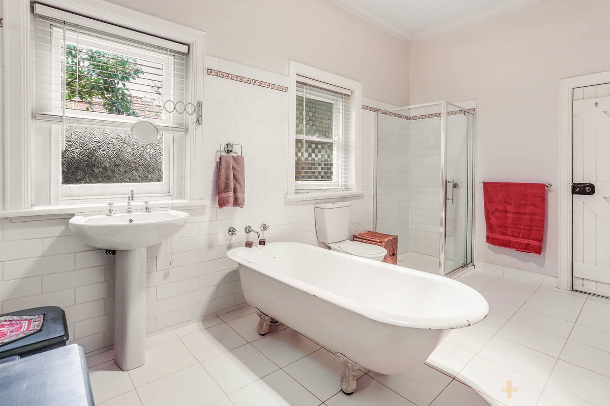 14 College Road Werribee - Residential for sale