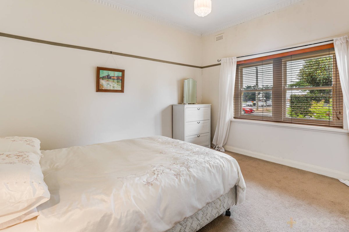 14 College Road Werribee - Residential for sale