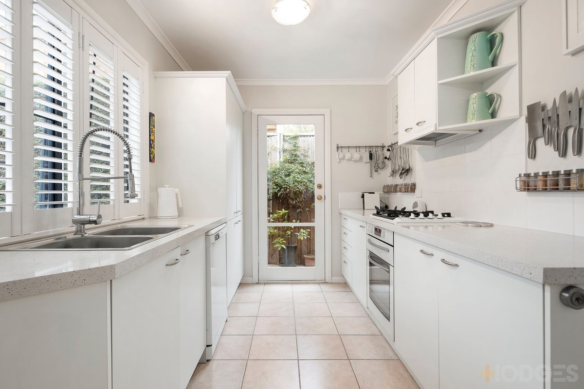 14 Crest Avenue Hampton East - Residential for sale