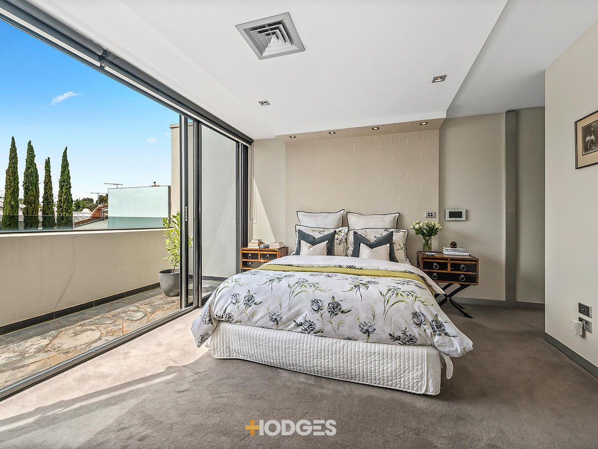 14 Cruikshank Street Port Melbourne - Residential for sale