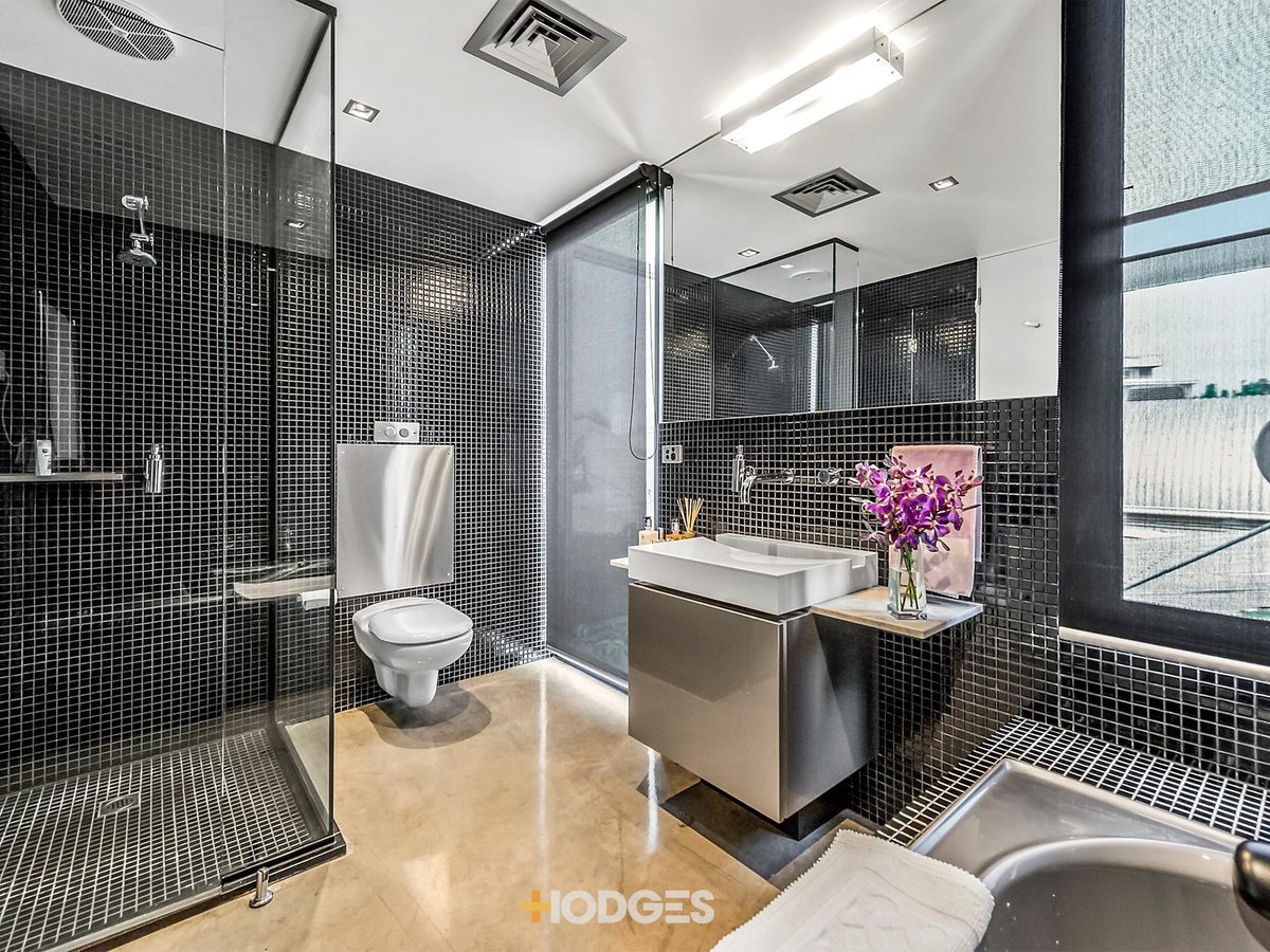14 Cruikshank Street Port Melbourne - Residential for sale