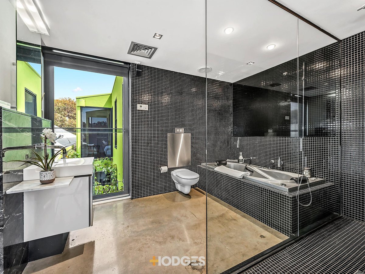 14 Cruikshank Street Port Melbourne - Residential for sale