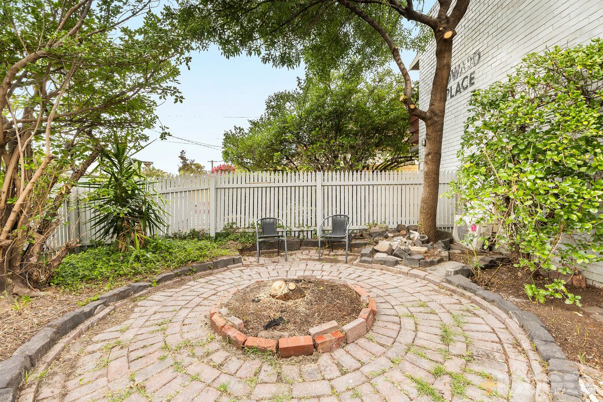 1 / 4 Edward Street Seddon - Residential for sale