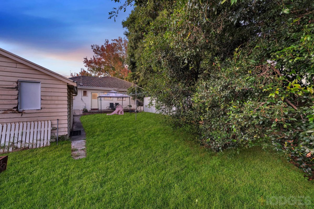 14 Erskine Avenue Cheltenham - Residential for sale