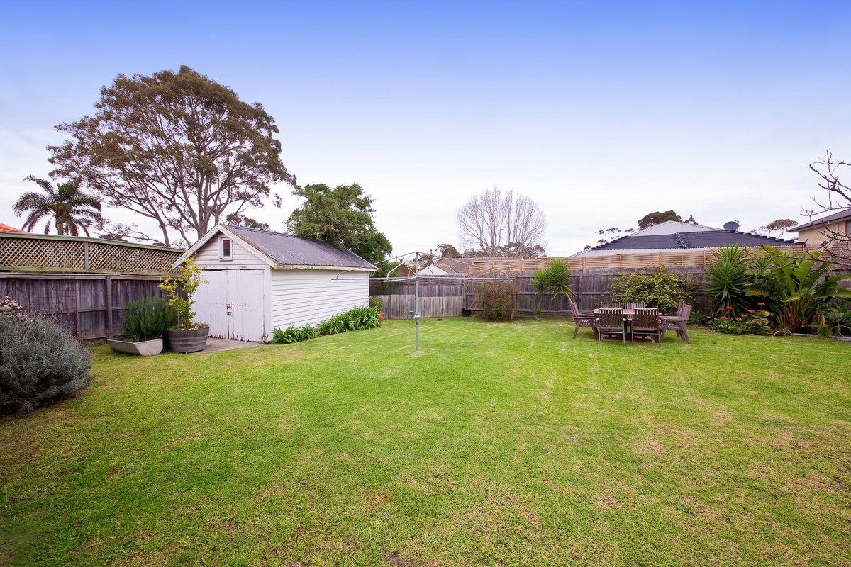 14 Heath Crescent Hampton East - Residential for lease