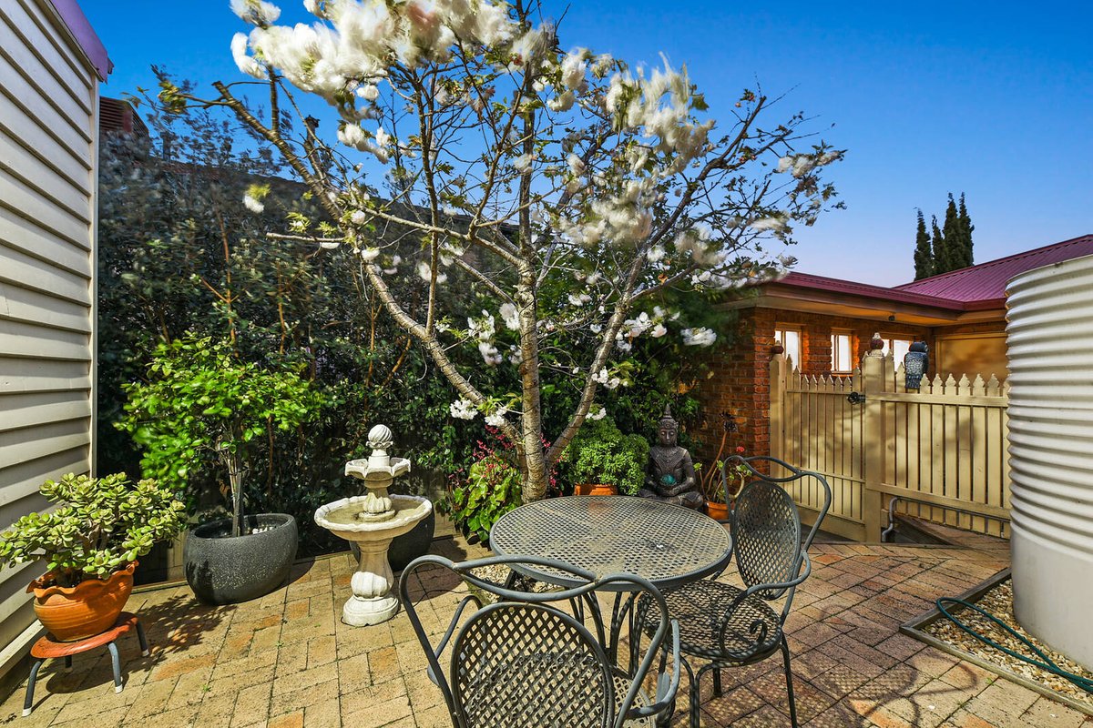 14 Homewood Boulevard Hallam - Residential for sale