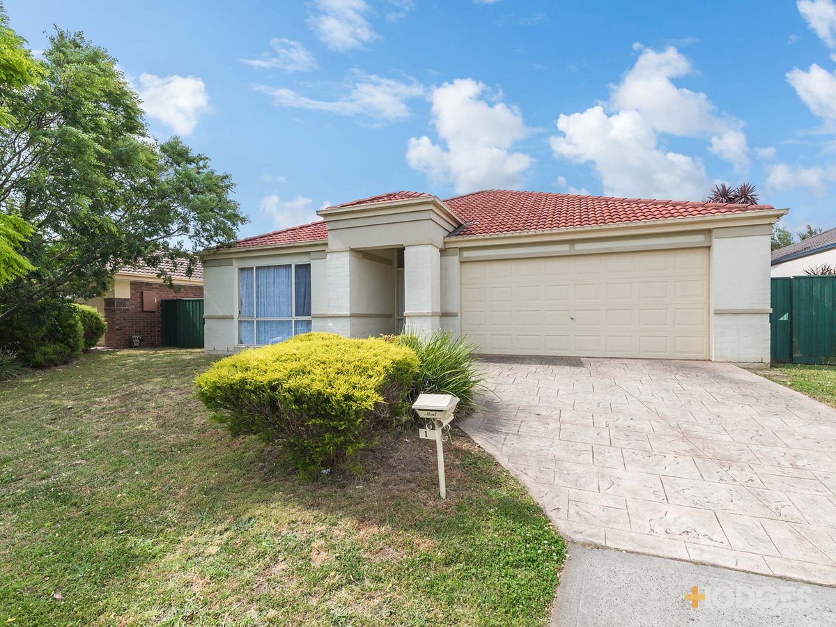 14 Lansbury Drive Narre Warren South