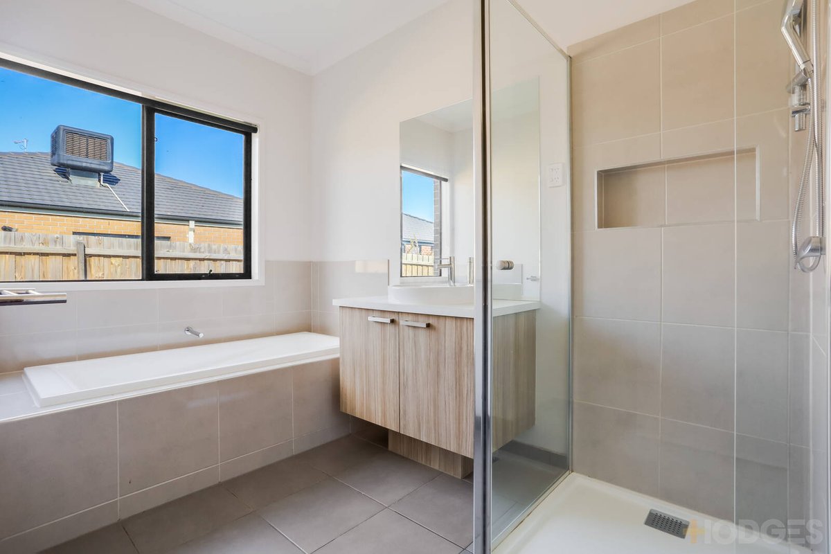 14 Natura Avenue Werribee - Residential for sale