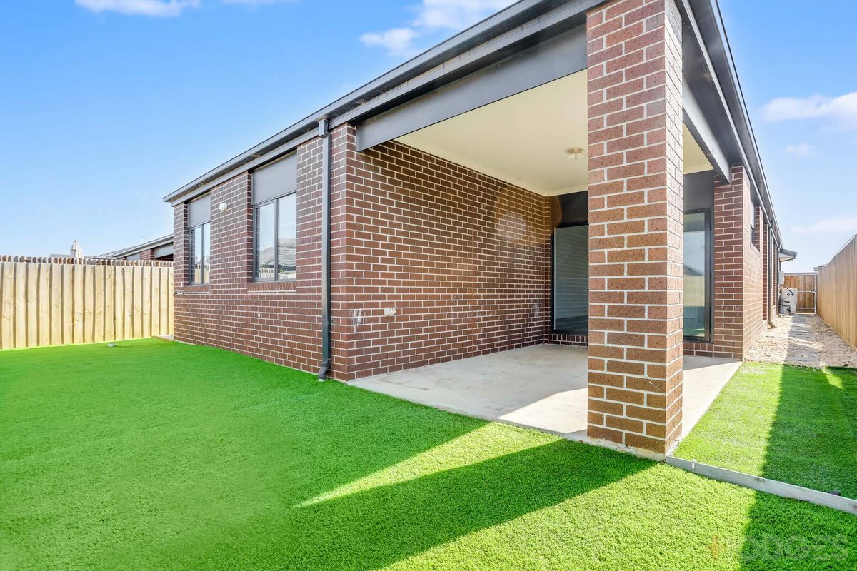 14 Natura Avenue Werribee - Residential for sale