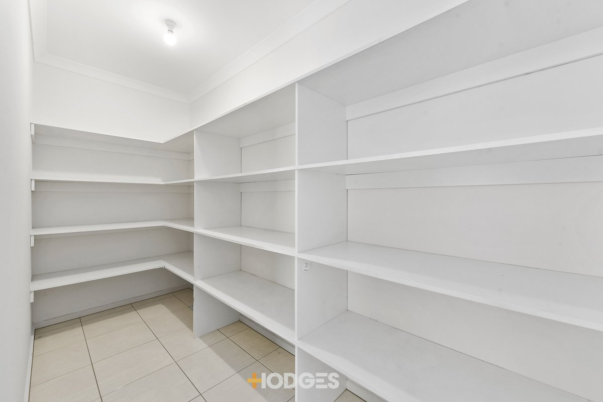 14 Parklink Drive Cranbourne East - Residential for sale