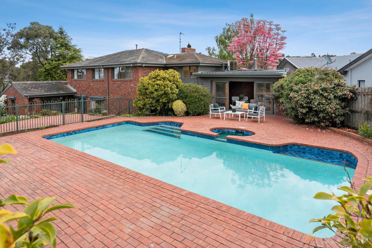14 Sylvan Court Newtown - Residential for sale