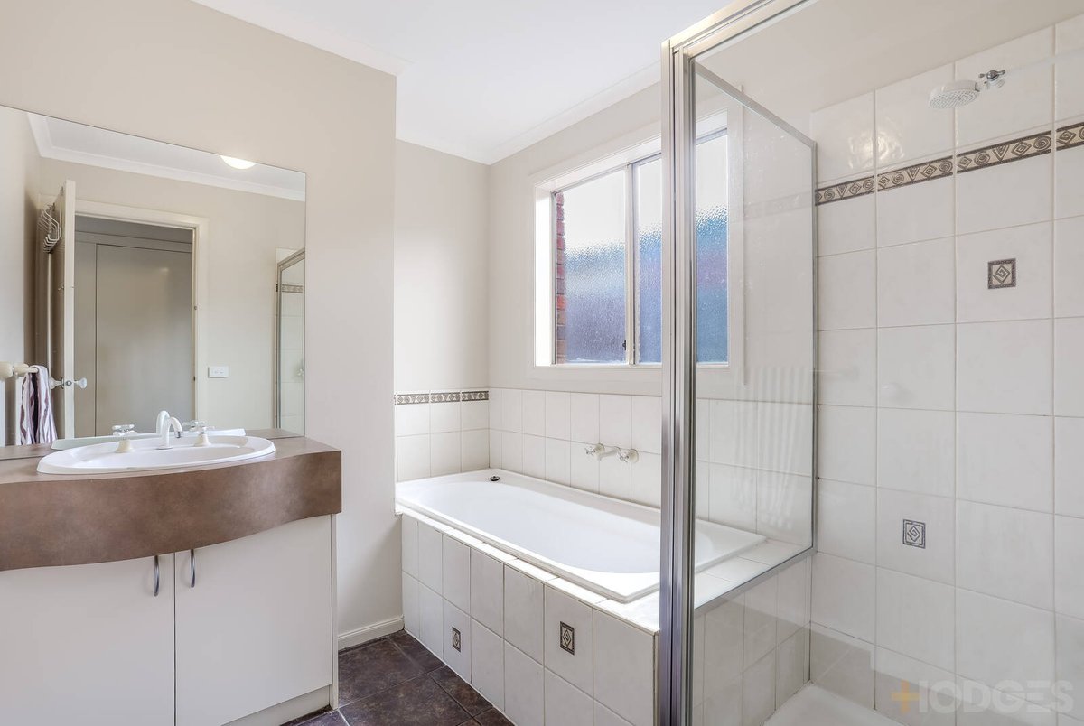 14 Ventosa Way Werribee - Residential for sale