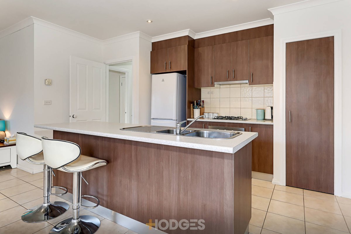 1 / 40 Carissa Circuit Werribee - Residential for sale